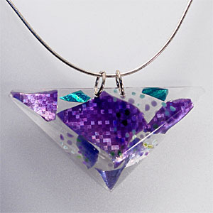 Triangle Necklet