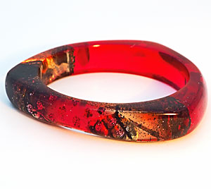 Ruby, Black spot bangle